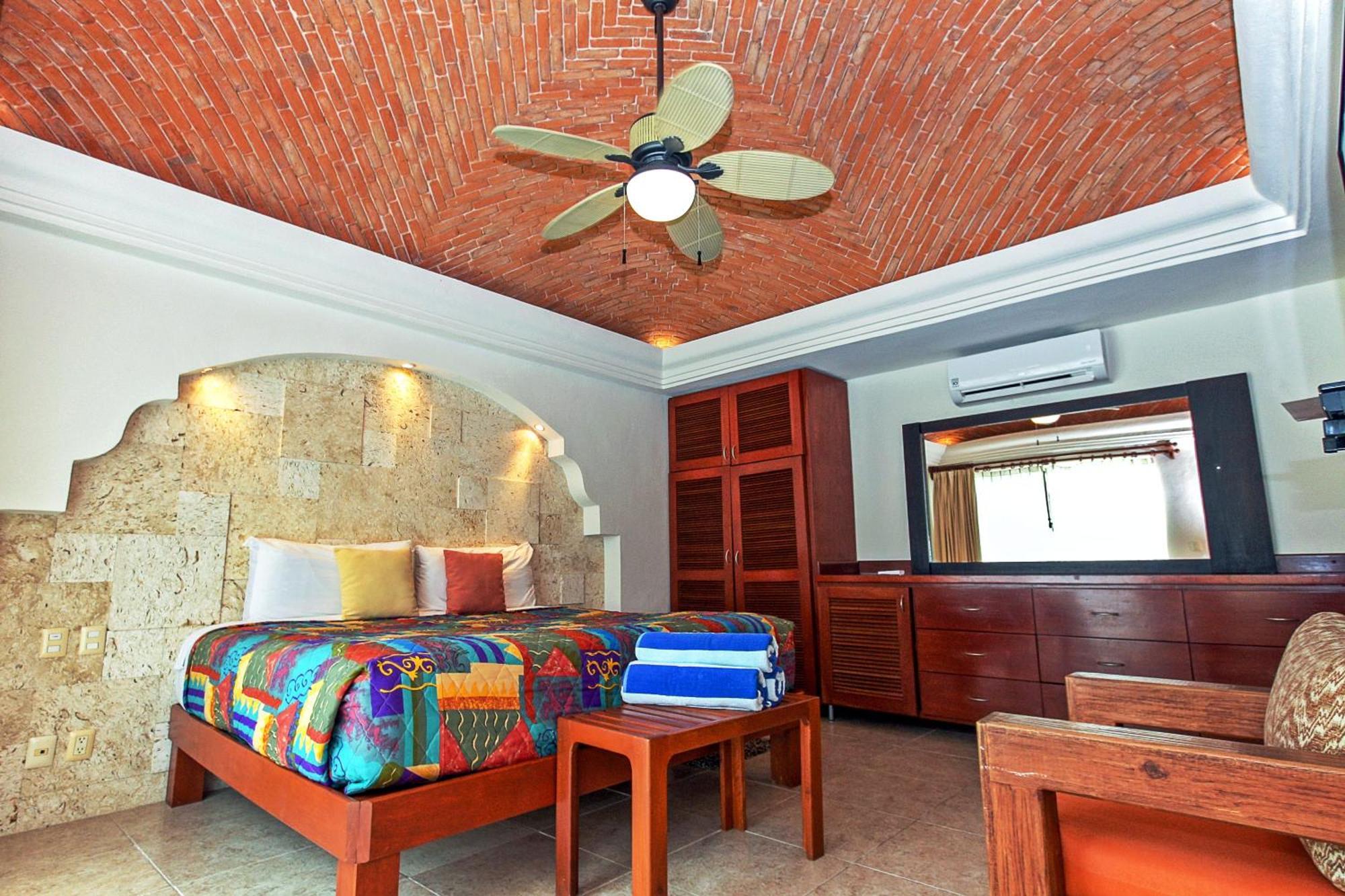 Villa With 4 Bedrooms A Few Steps From The - Playacar - Vista Del Mar *