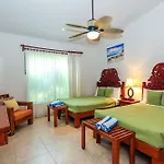 Villa With 4 Bedrooms A Few Steps From The Beach - Playacar - Vista Del Mar