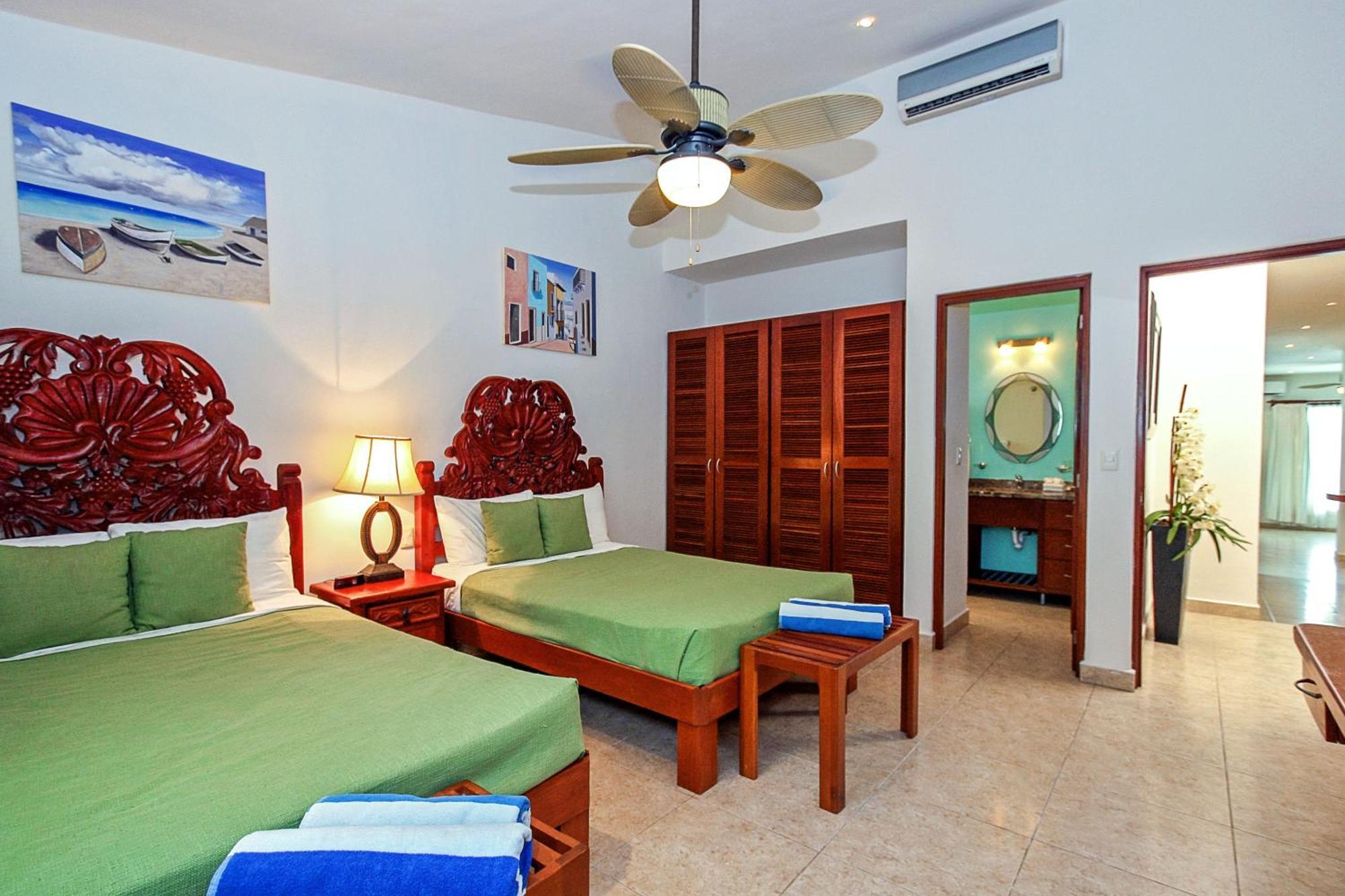 Villa With 4 Bedrooms A Few Steps From The - Playacar - Vista Del Mar *