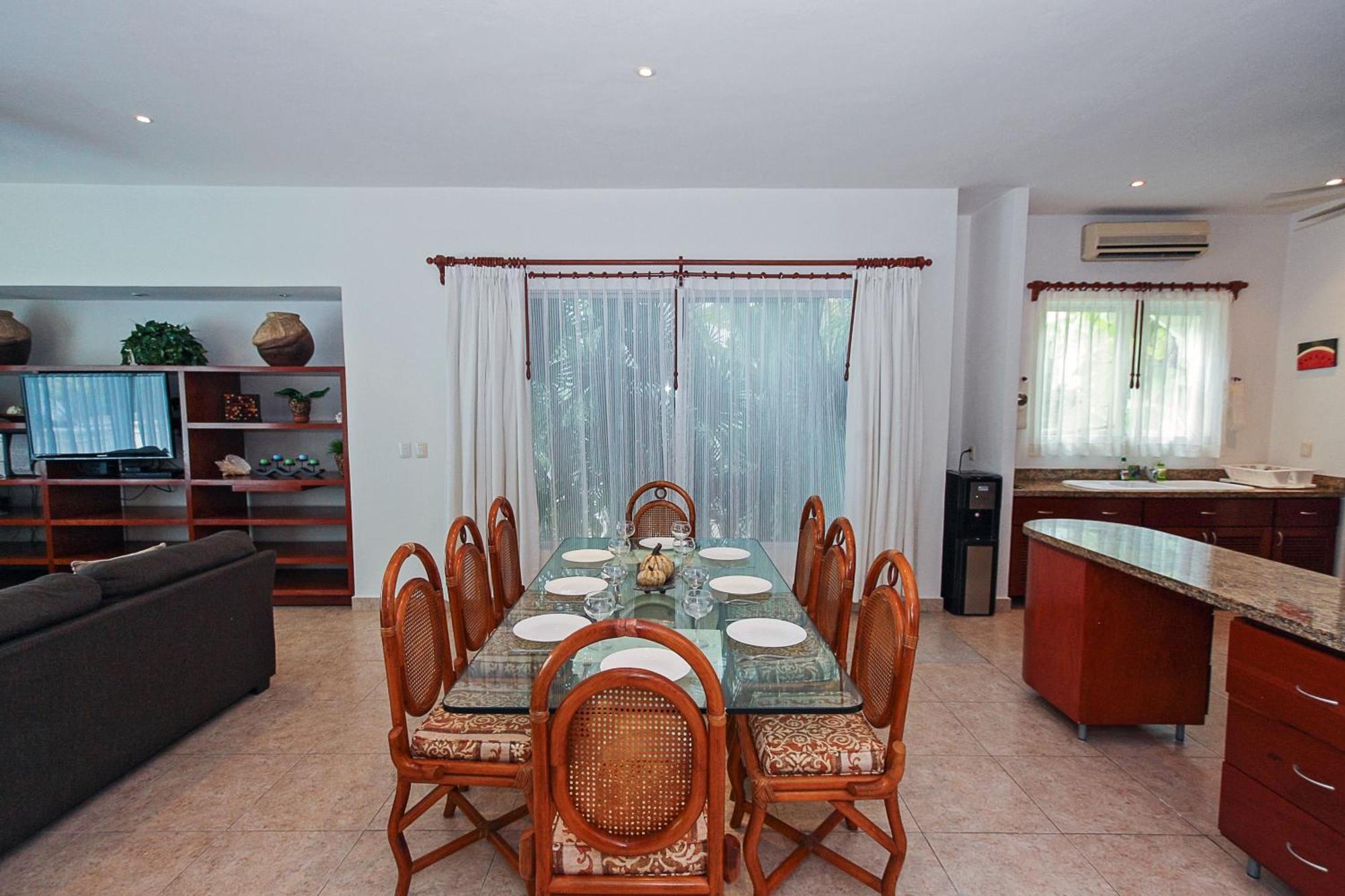 With 4 Bedrooms A Few Steps From The - Playacar - Vista Del Mar Villa *